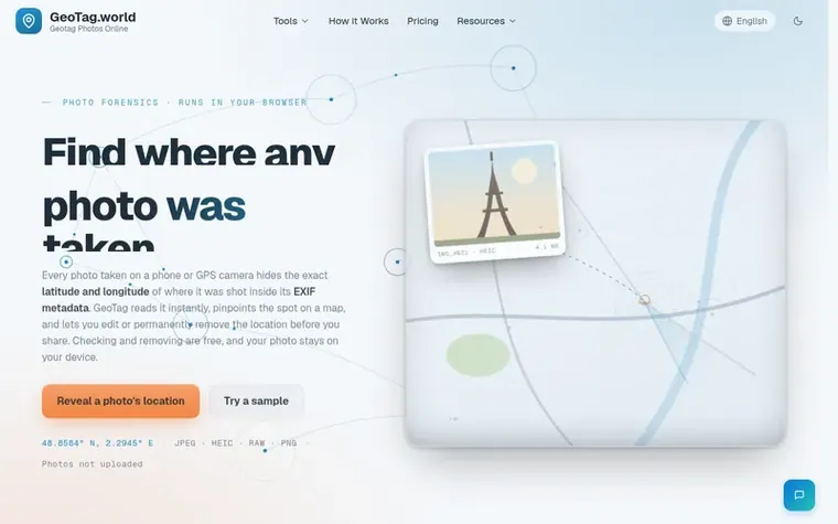Screenshot of the GeoTag.world homepage